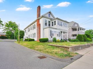5 Seven Corser St, Holyoke, MA 01040