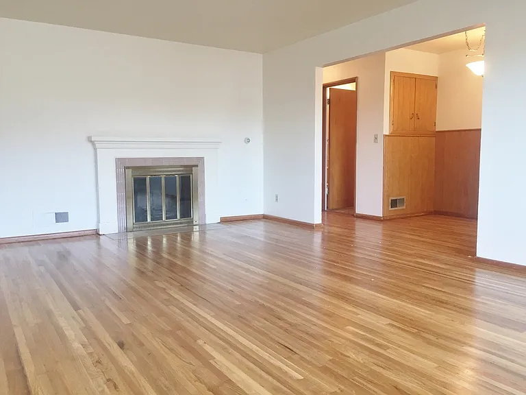 5630 NE Couch St #&-39 — Photo 2