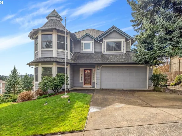 656 E Pioneer Loop, La Center, WA 98629