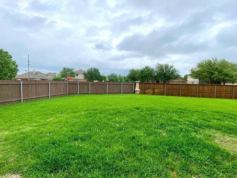 3400 Trickling Springs Way — Photo 20
