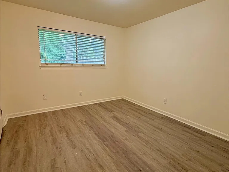 5422 Winding Way Dr — Photo 14