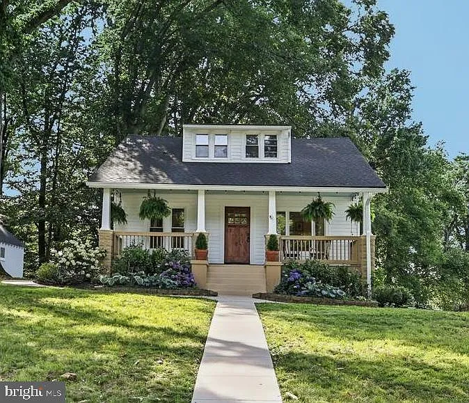 1005 Capitol Heights Blvd photo 1