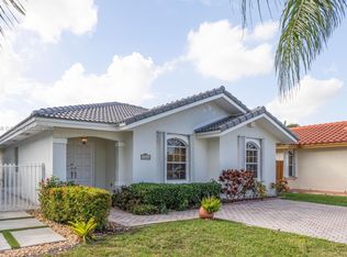 10360 SW 22nd St, Miami, FL 33165