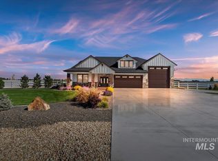 16834 Long Meadow Dr, Caldwell, ID 83607