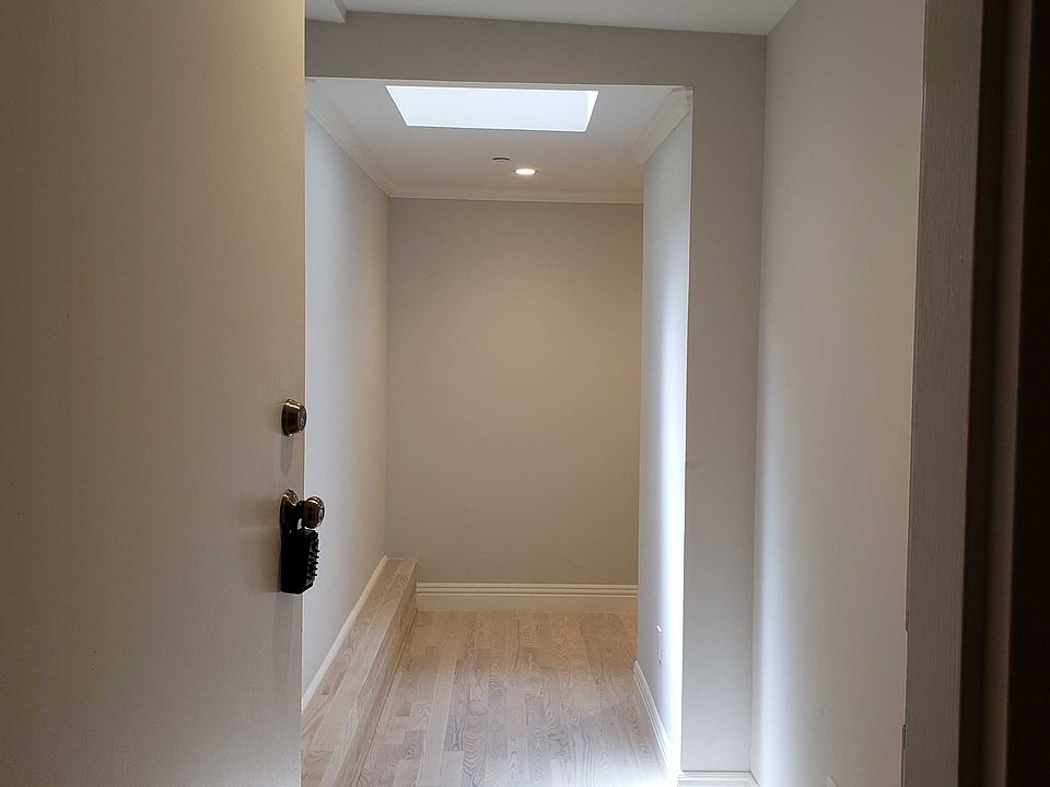 1st image of 420 14th St #10