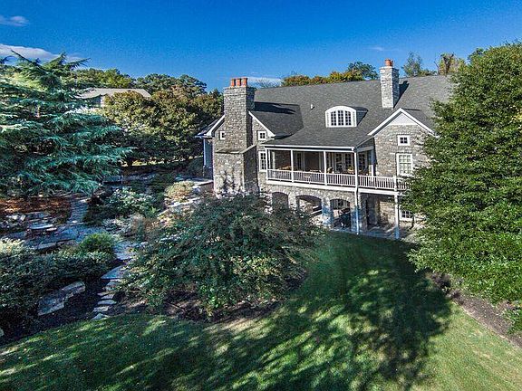 2nd image of 8554 River Club Way