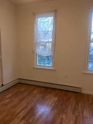 Rented by Chantior Real Estate LLC | media 11