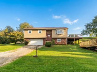 107 Jp Ln, Connellsville, PA 15425