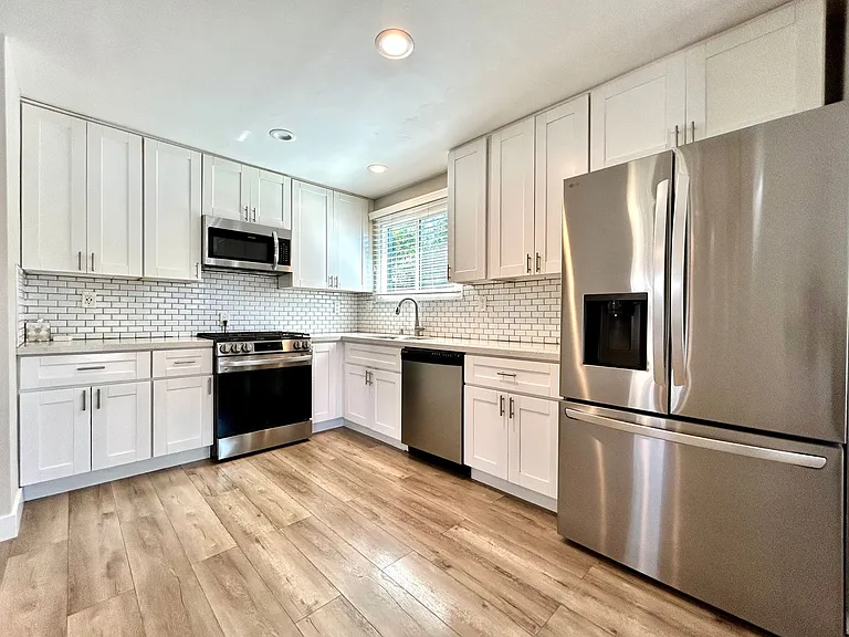 4780 Aberdeen St — Photo 6