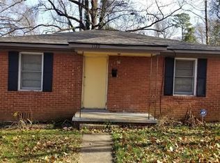 1120 Blazer Dr, Charlotte, NC 28216