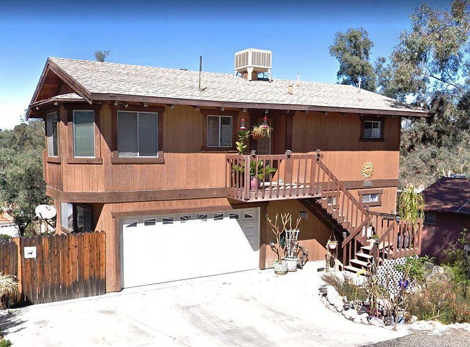 1st image of 16883 Sannelle St