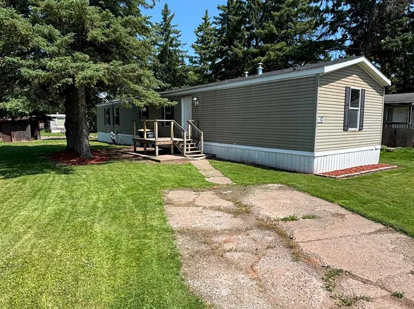 1705 Cary St, Ashland, WI 54806