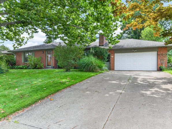 1136 Larchwood Rd, Mansfield, OH 44907
