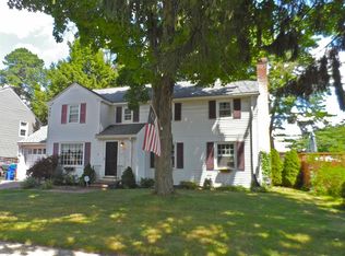 163 Abbott St, Springfield, MA 01118