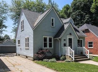 118 W 20th St, Holland, MI 49423