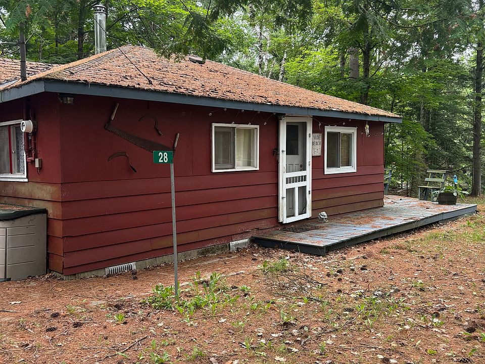 1st image of 28 Baker Ln