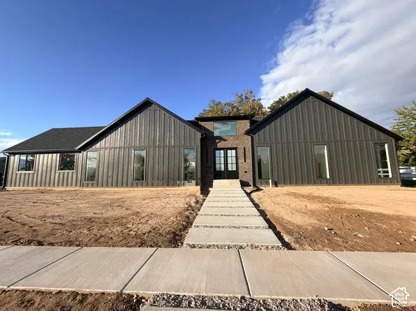 244 W 200 S, Nephi, UT 84648