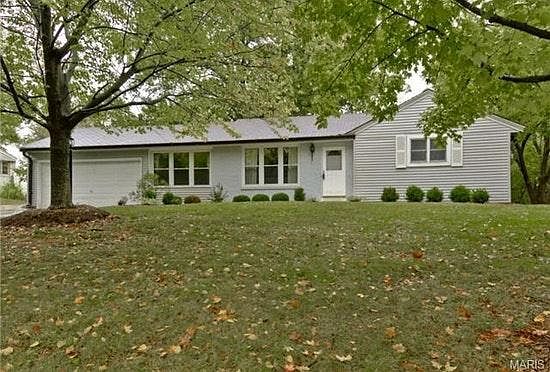 1st image of 10127 Fieldcrest Ln