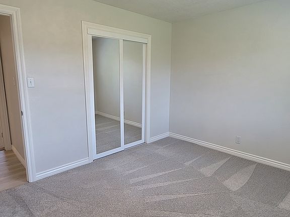 5th image of 333 S Brookshire Ave