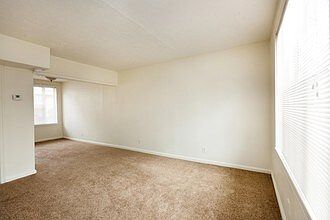 5th image of 617 Meriwether St #627D