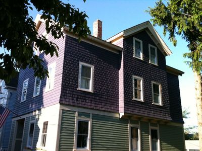 9 Carol Ct, Providence, RI, 02907
