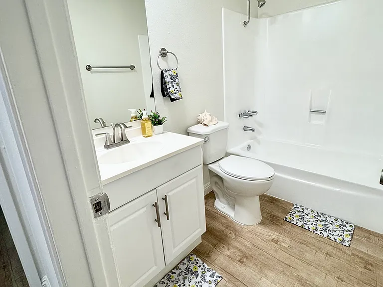 Vista Verde Apartments — Photo 5
