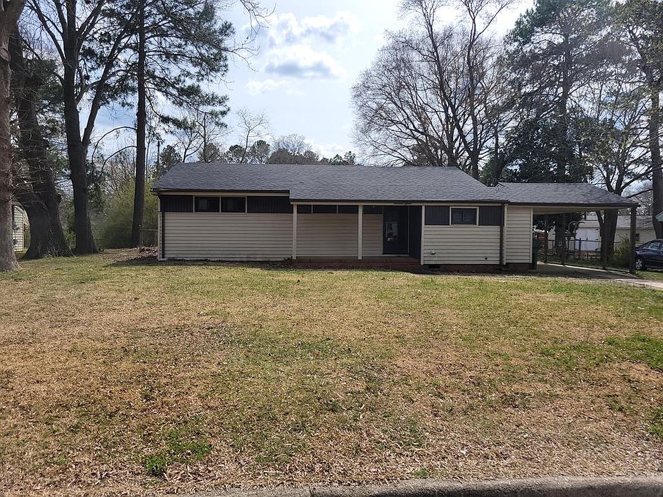 1st image of 1415 E Circle Dr