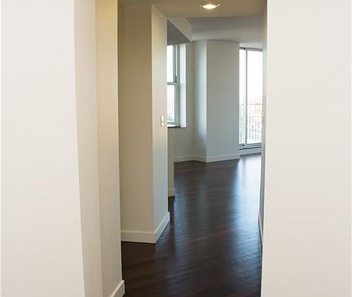 5th image of 1 W Exchange St Unit 2701