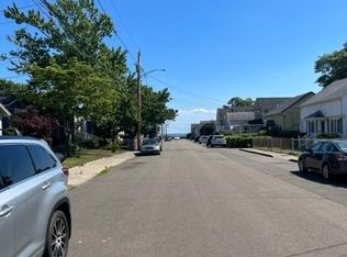 61-63 Coolridge Rd, Milford, CT 06460