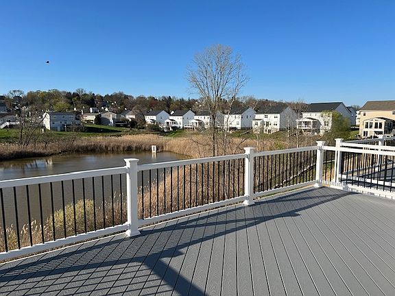 5th image of 702 Juniper Ct