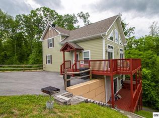 1227 Rocky Point Way, Sevierville, TN 37876