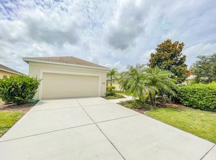 12179 Longview Lake Cir, Bradenton, FL 34211