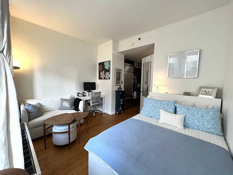 150 Nassau St #7J — Photo 5