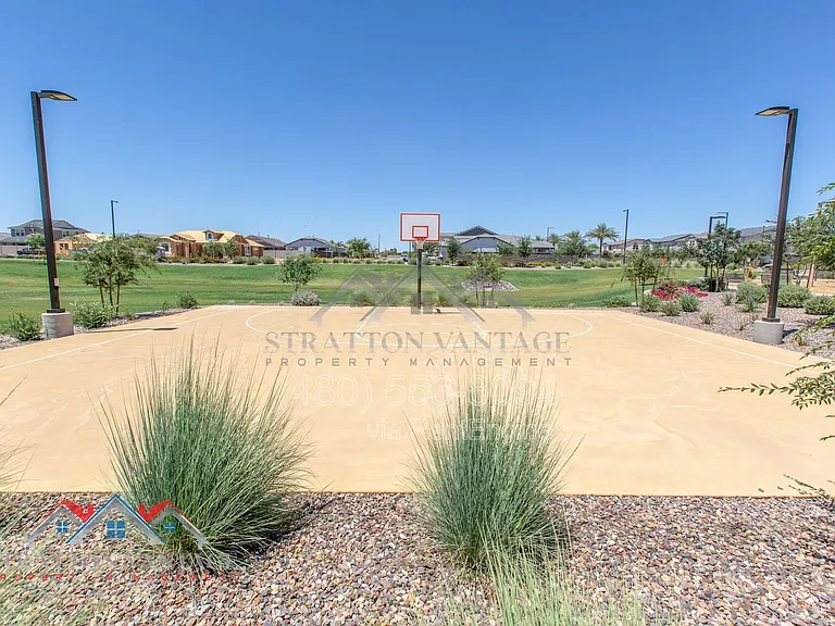 15769 W Voltaire St — Photo 41