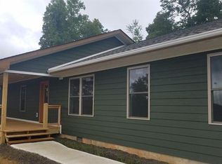 111 Buck Ridge Dr, Burnsville, NC 28714