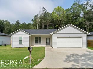 16 Holland Dr, Rome, GA 30165