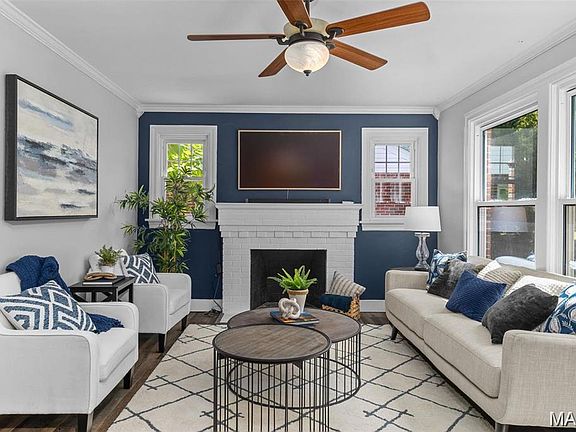 5th image of 6959 Dartmouth Ave