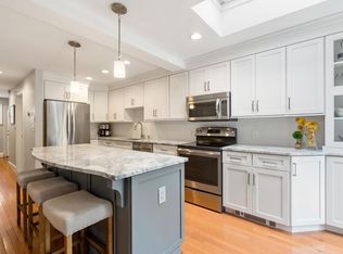 16 Vinton St, South Boston, MA 02127