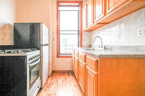 Rented by MySpaceNYC | media 2