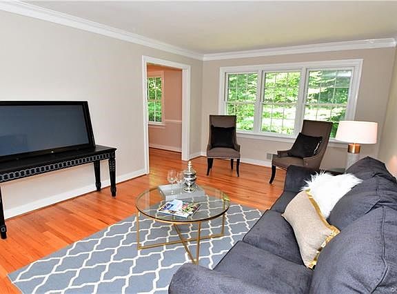 This Living Room can be formal or causal, what's your lifestyle?