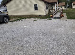 1113A & 1113B Avenue E St #B, Greencastle, IN