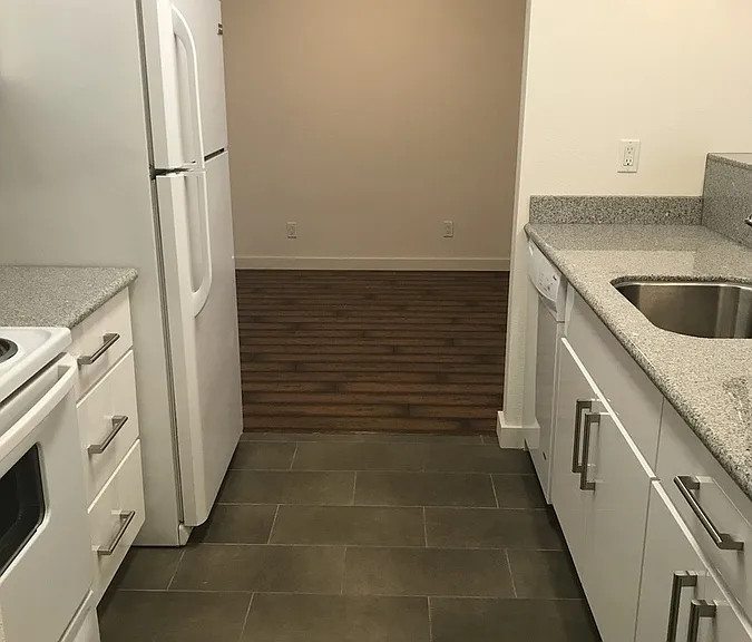 2240 Blake St — Photo 15