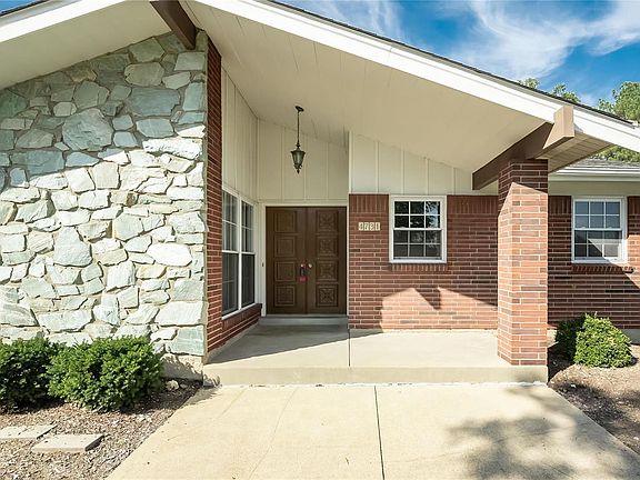 2nd image of 4731 Wingwood Ct