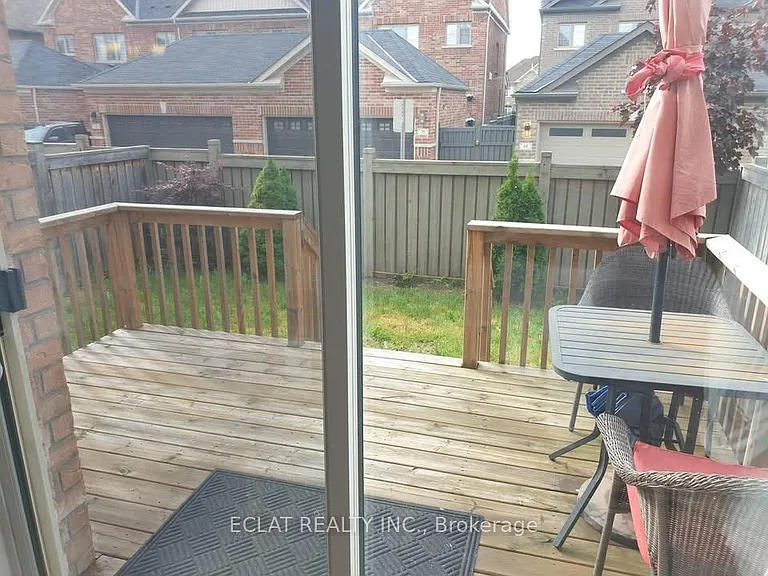 232 Kincardine St — Photo 39