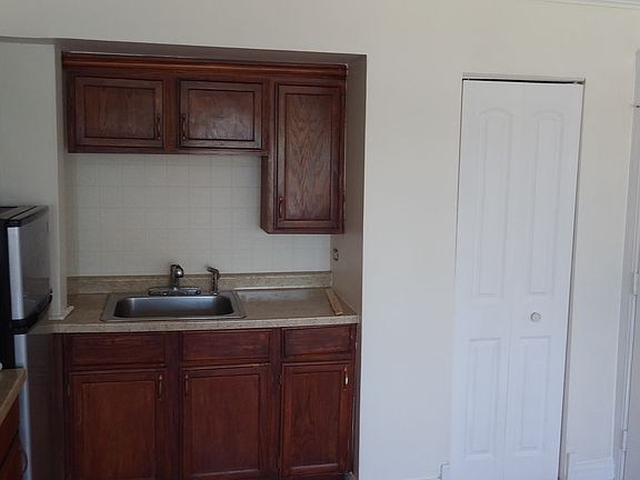 2nd image of 4023 S Harlem Ave