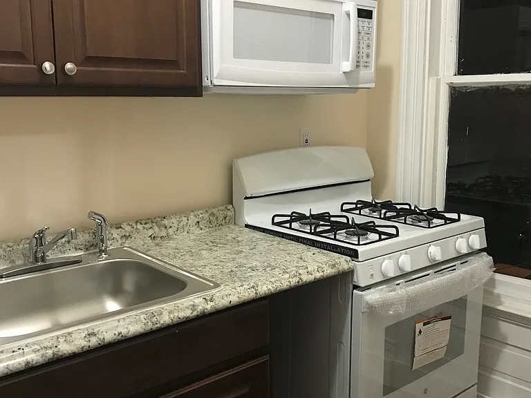 304 S Pacific Ave #2A — Photo 11