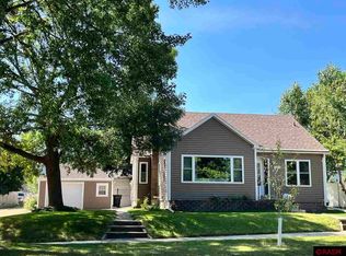 520 Park Row, Saint Peter, MN 56082
