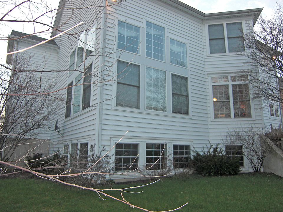2nd image of 3004 Windsor Trl