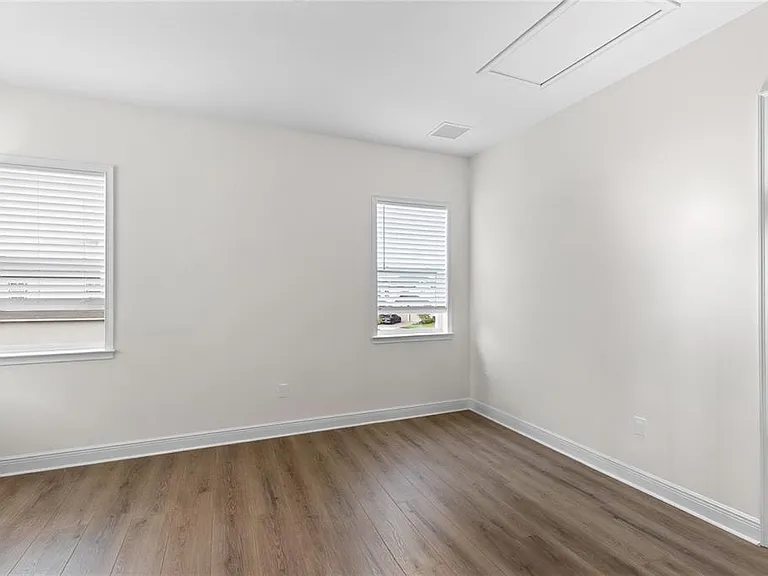 10206 Medawar St #B — Photo 5