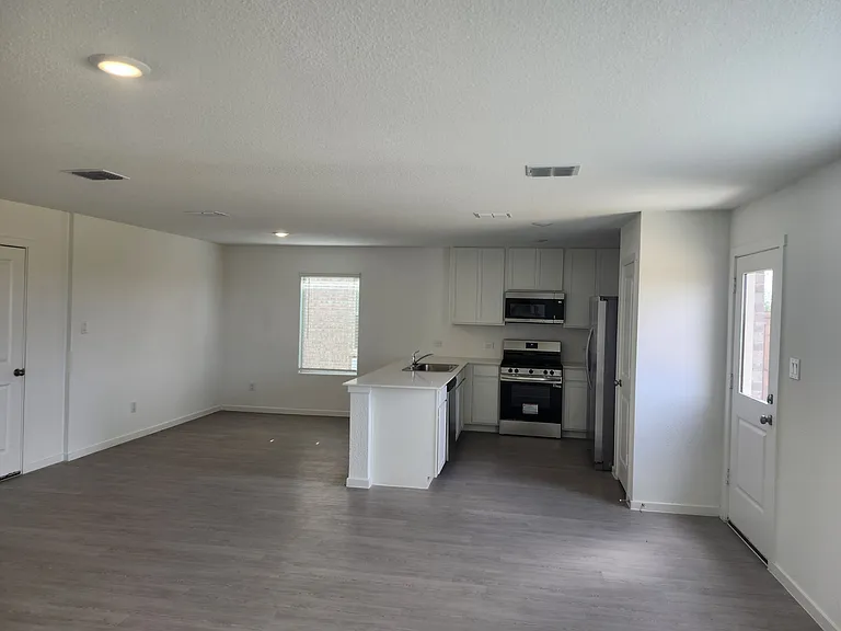 407 Backcountry Dr — Photo 9